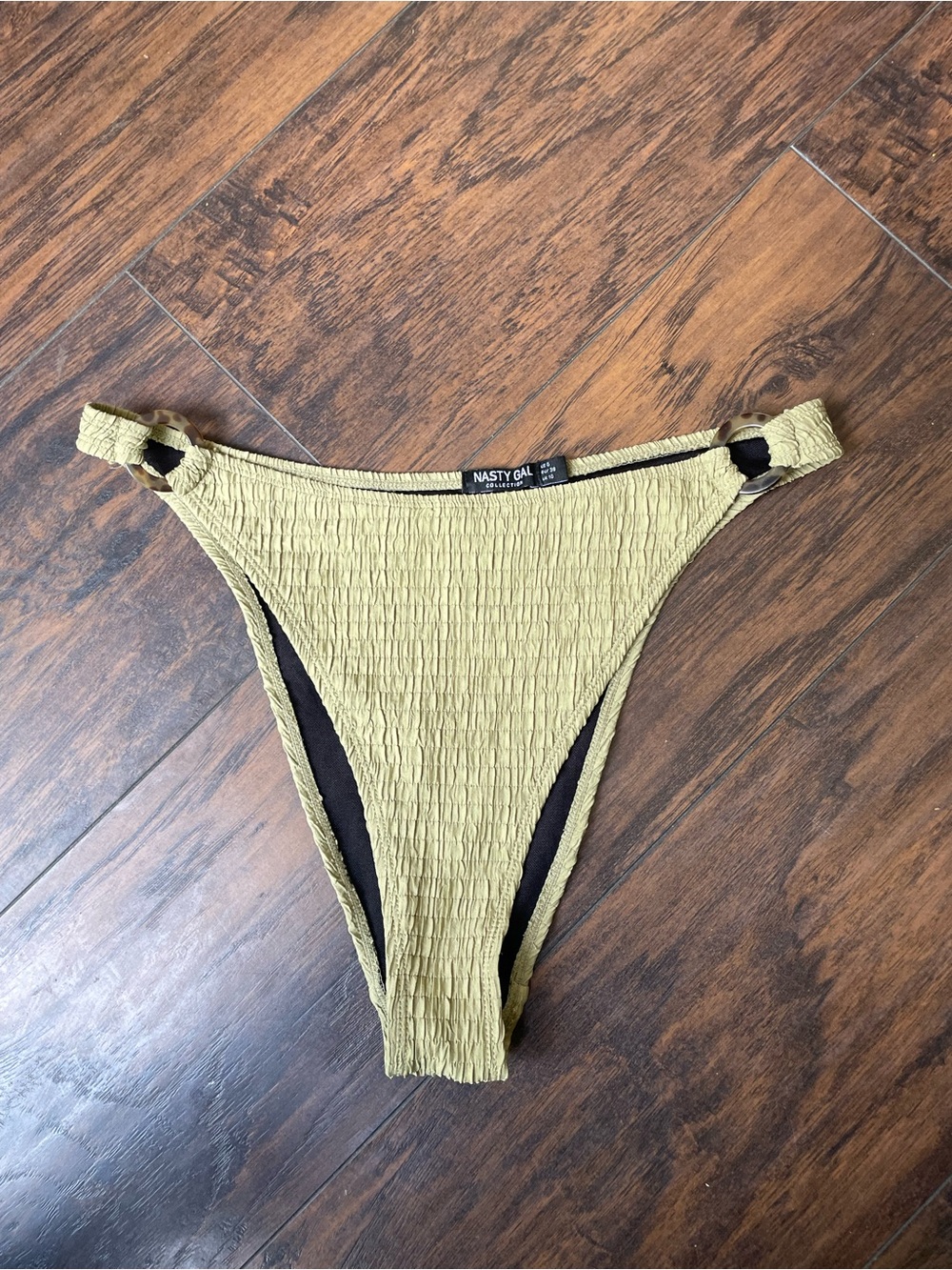 bikini bottom